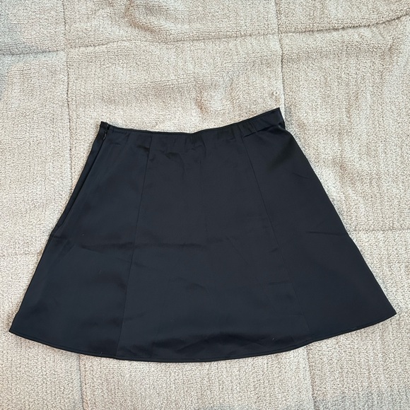 Abercrombie Mini Skirt - Picture 2 of 3